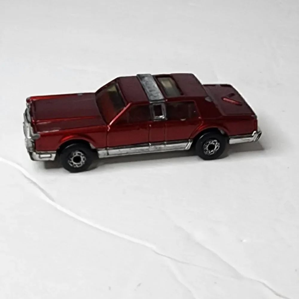 Vintage Matchbox Red Lincoln Town Car Toy Vehicle